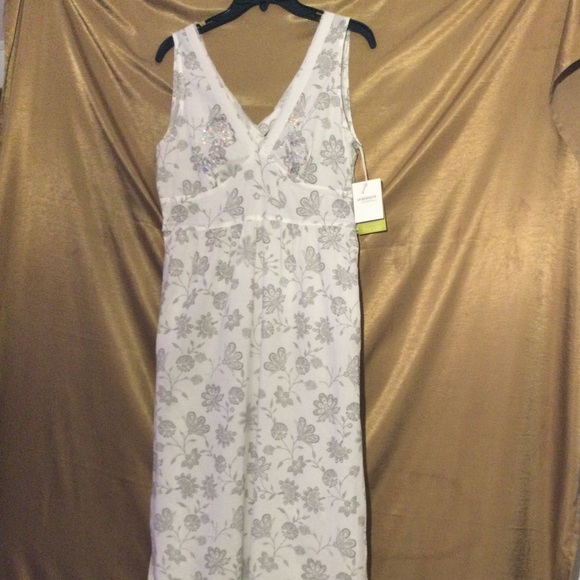 NEW with Tags—La Redoute maxi dress with sequins, size 6 - Picture 3 of 11